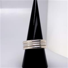 James Avery Retired Sterling Silver Band Ring
